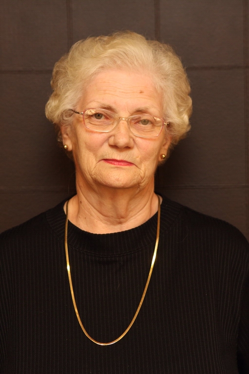 Frances  Deneumoustier